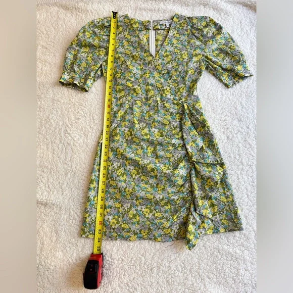 Urban Revivo Petra Yellow Retro Floral Wrap Puff Sleeve Mini Dress - Picture 4 of 6